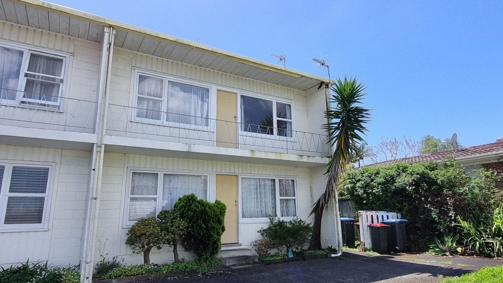1/661 New North Road, St Lukes, Auckland - Carousel 1