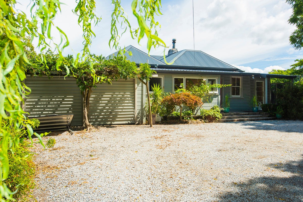 9 Gaddums Hill Road, Outer Kaiti, Gisborne - Carousel 23