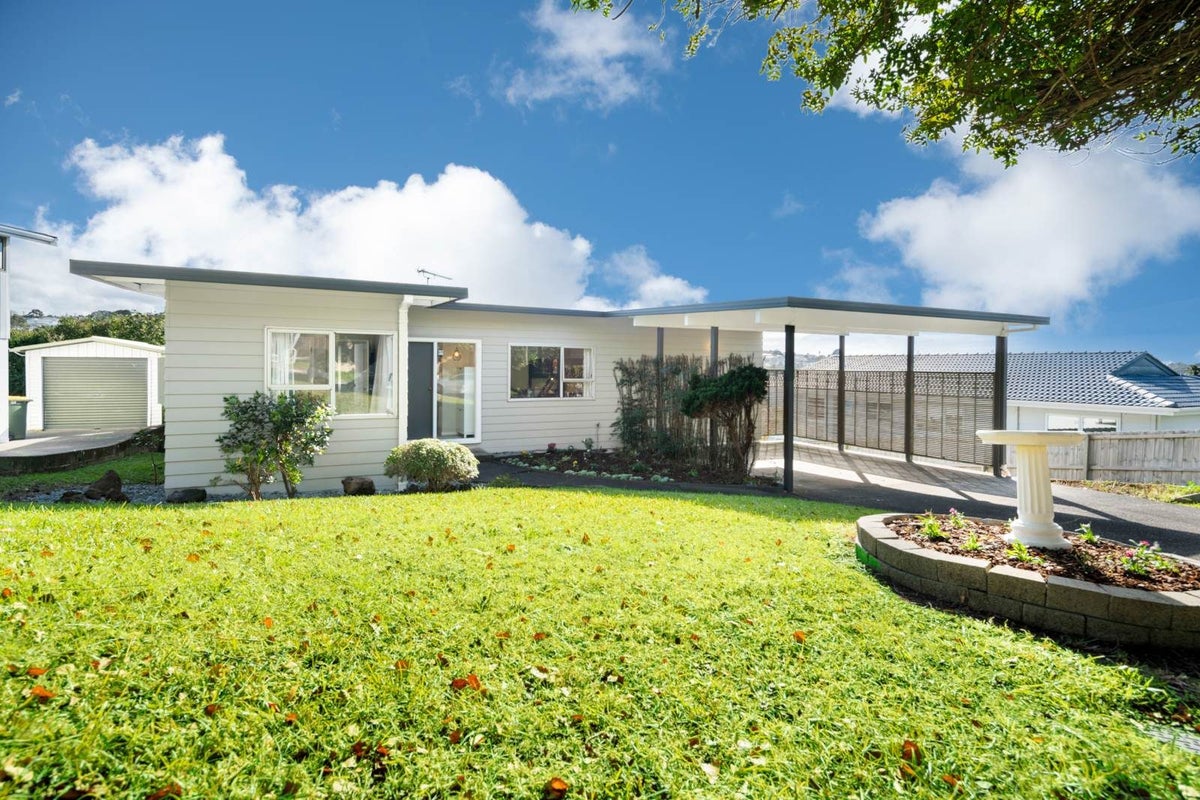 73 Alton Avenue, Hillcrest, Auckland - Carousel 1