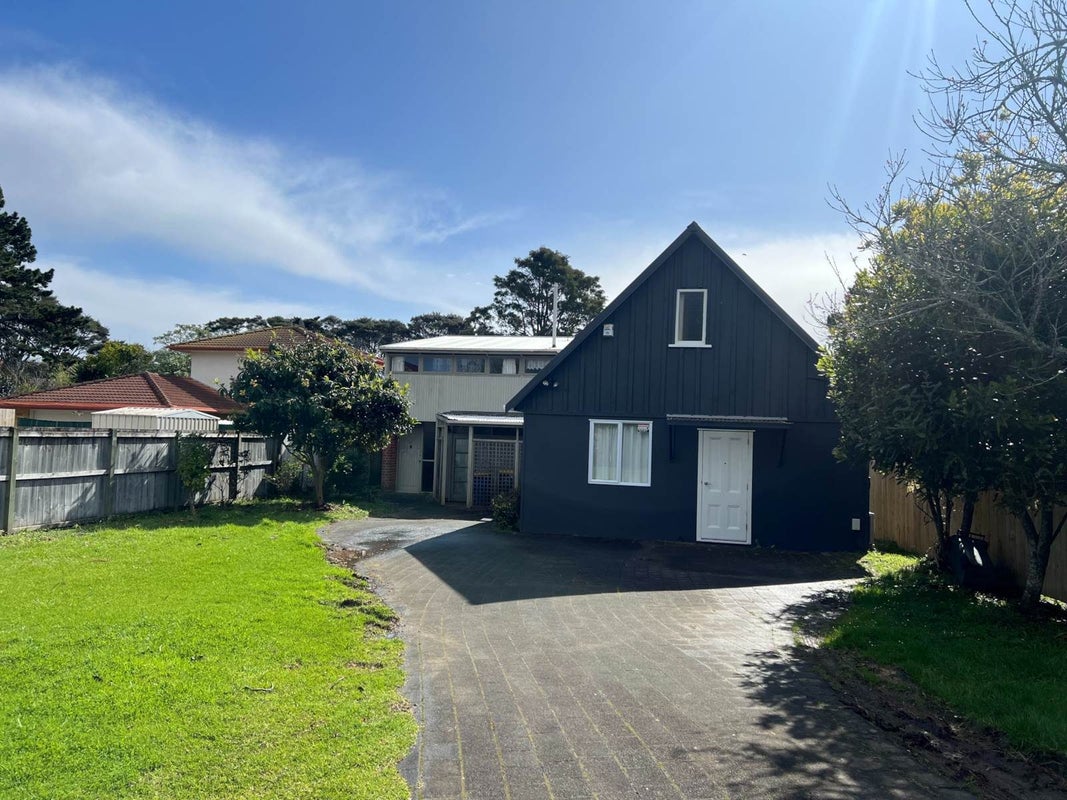 48 Rata Street, New Lynn, Auckland - Carousel 2