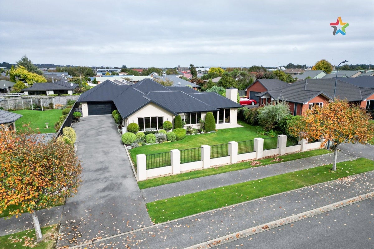 14 Northwood Avenue, Waikiwi, Invercargill - Carousel 2