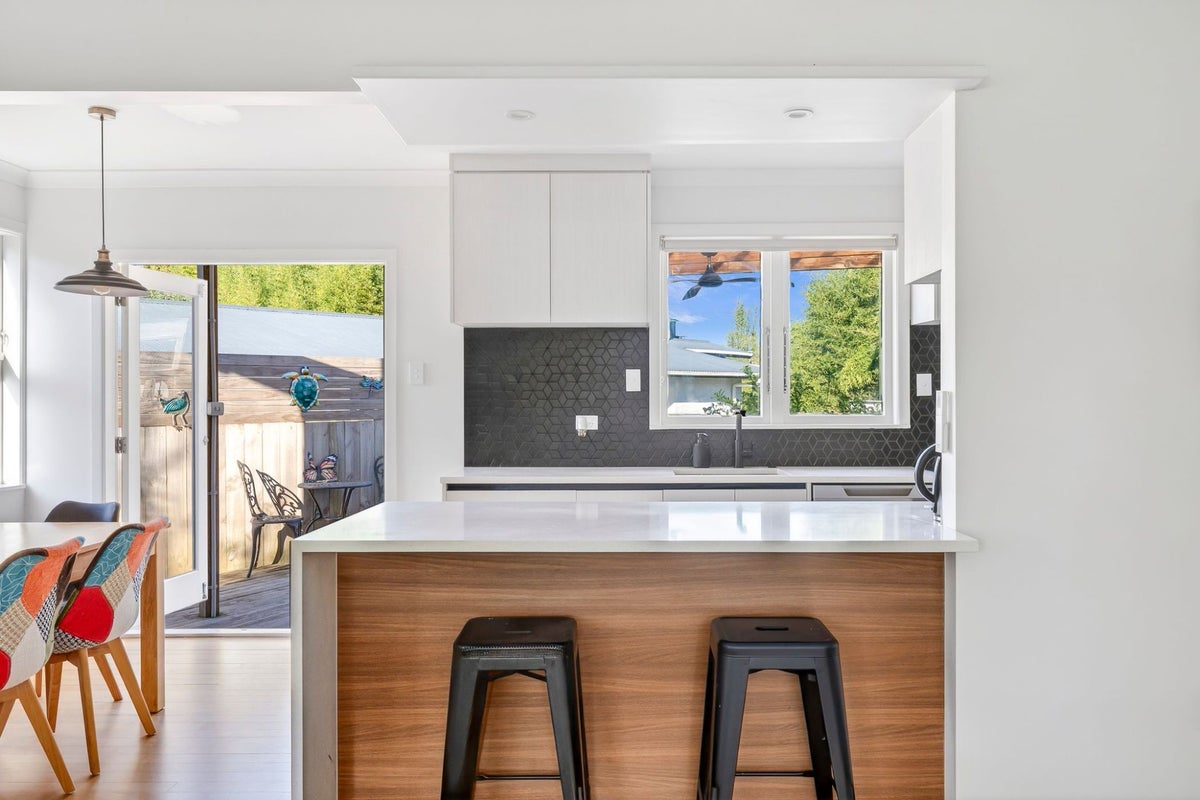 40 Southsea Crescent, Silverdale, Hamilton - Carousel 2