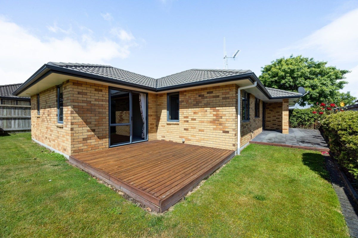 36 Alconbury Drive, Rototuna North, Hamilton - Carousel 2