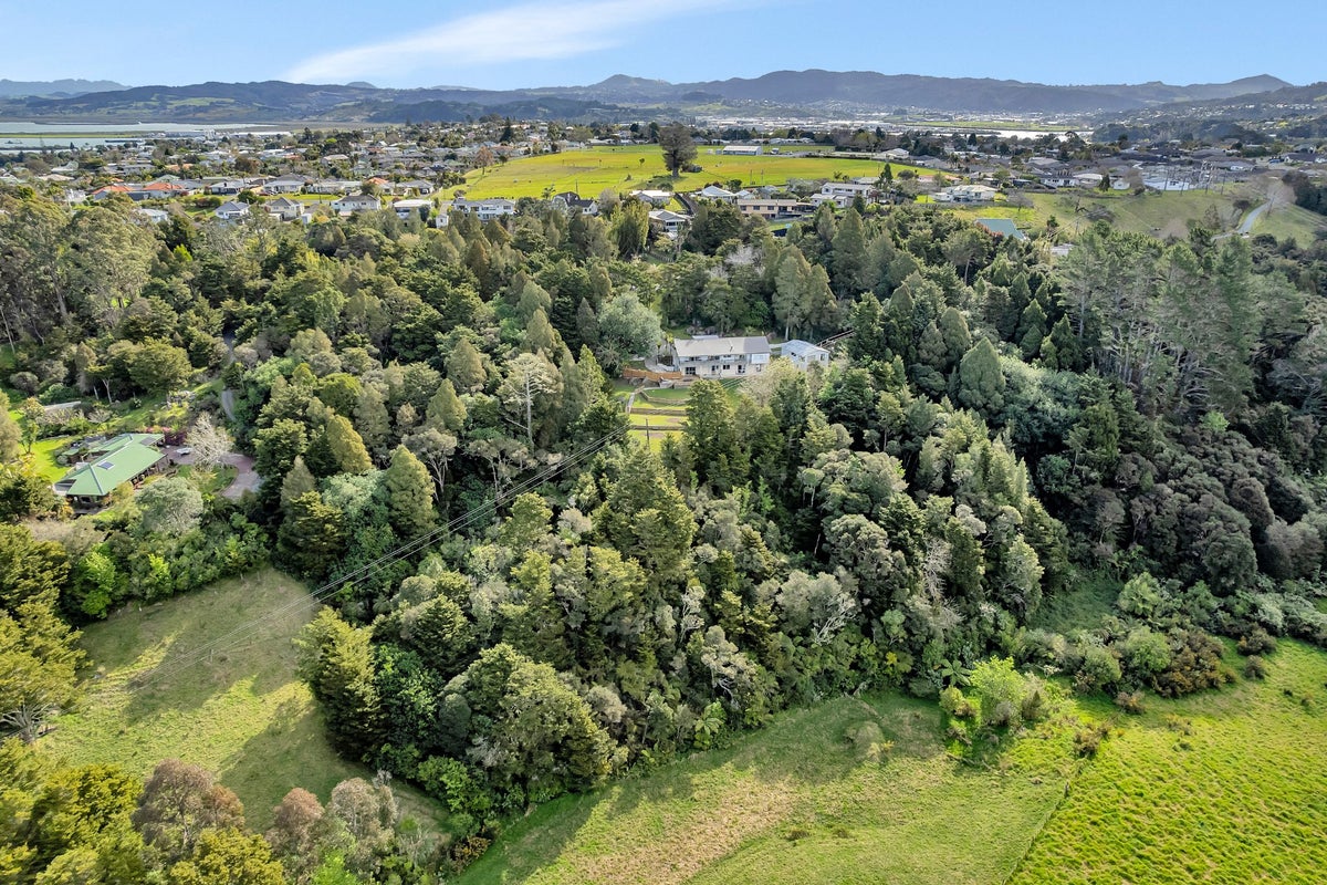 82 Cartwright Road, Onerahi, Whangarei - Carousel 2