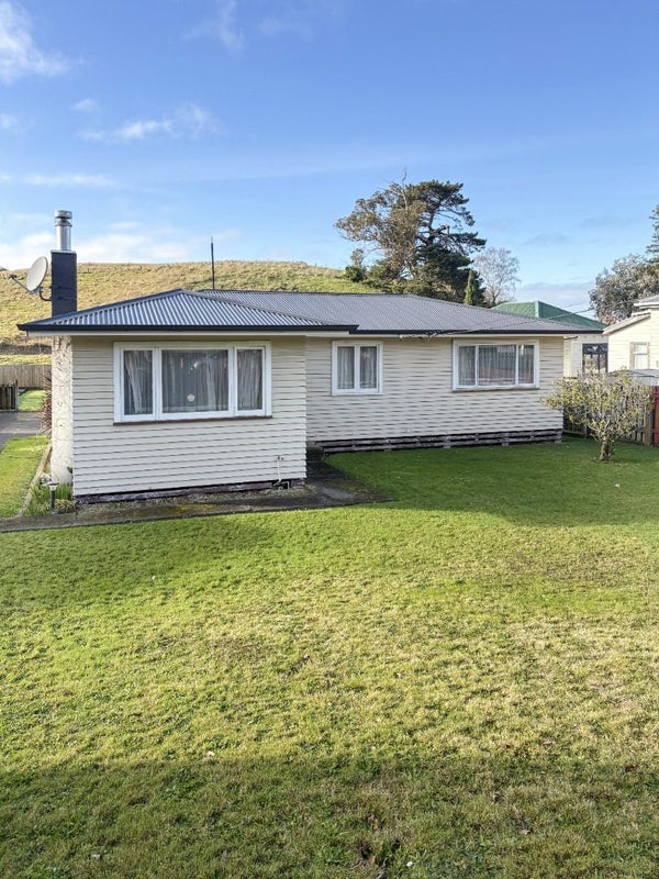 25 Great North Road, Waipawa, Waipawa - Carousel 1