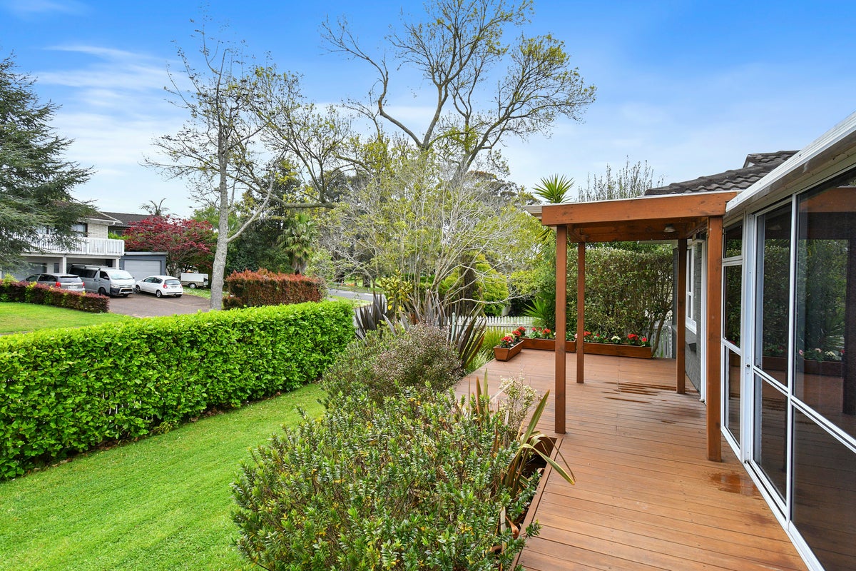 68 Ray Small Drive, Pahurehure, Papakura - Carousel 2