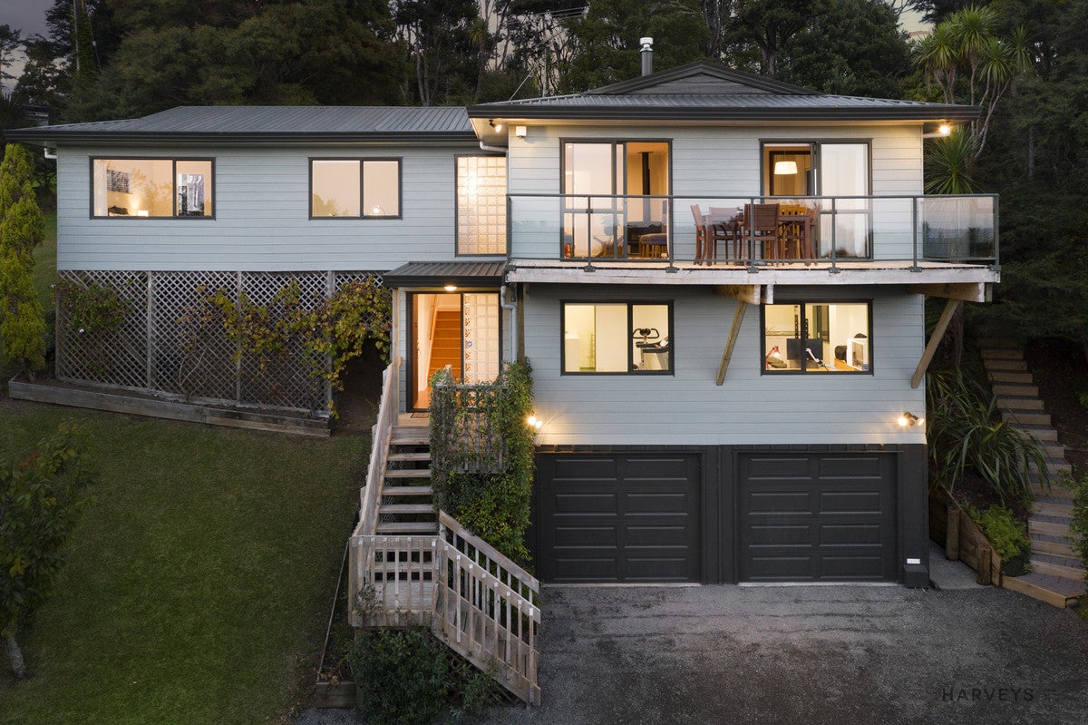 83 Carter Road, Oratia, Auckland - Carousel 1