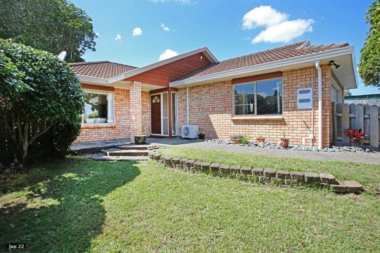 35A Youngs Road, Papakura, Papakura - Carousel 1