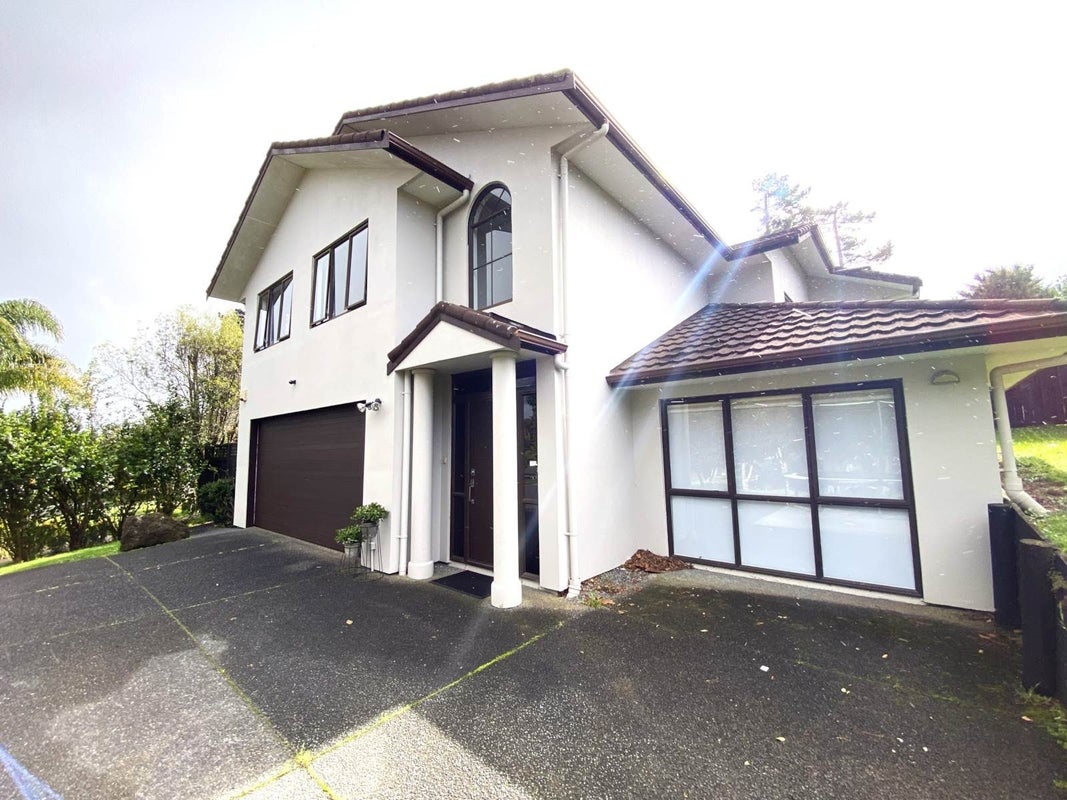 3 Maryann Place, Greenhithe, Auckland - Carousel 2