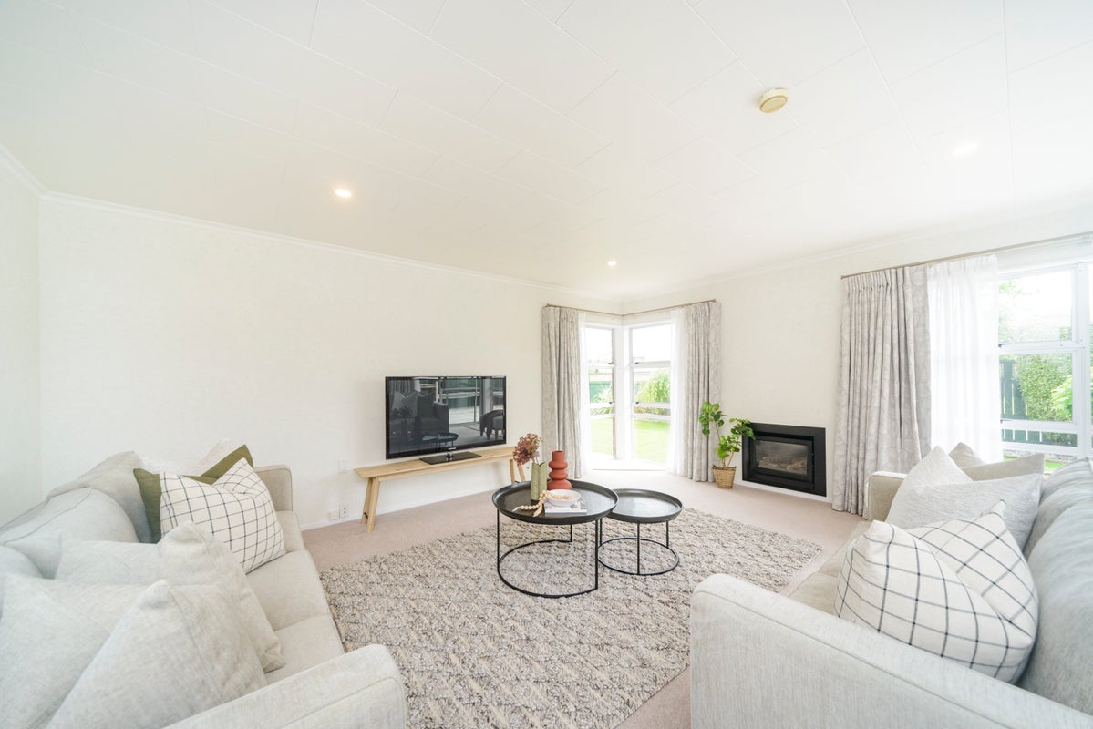 49 Moyne Avenue, Milson, Palmerston North - Carousel 2