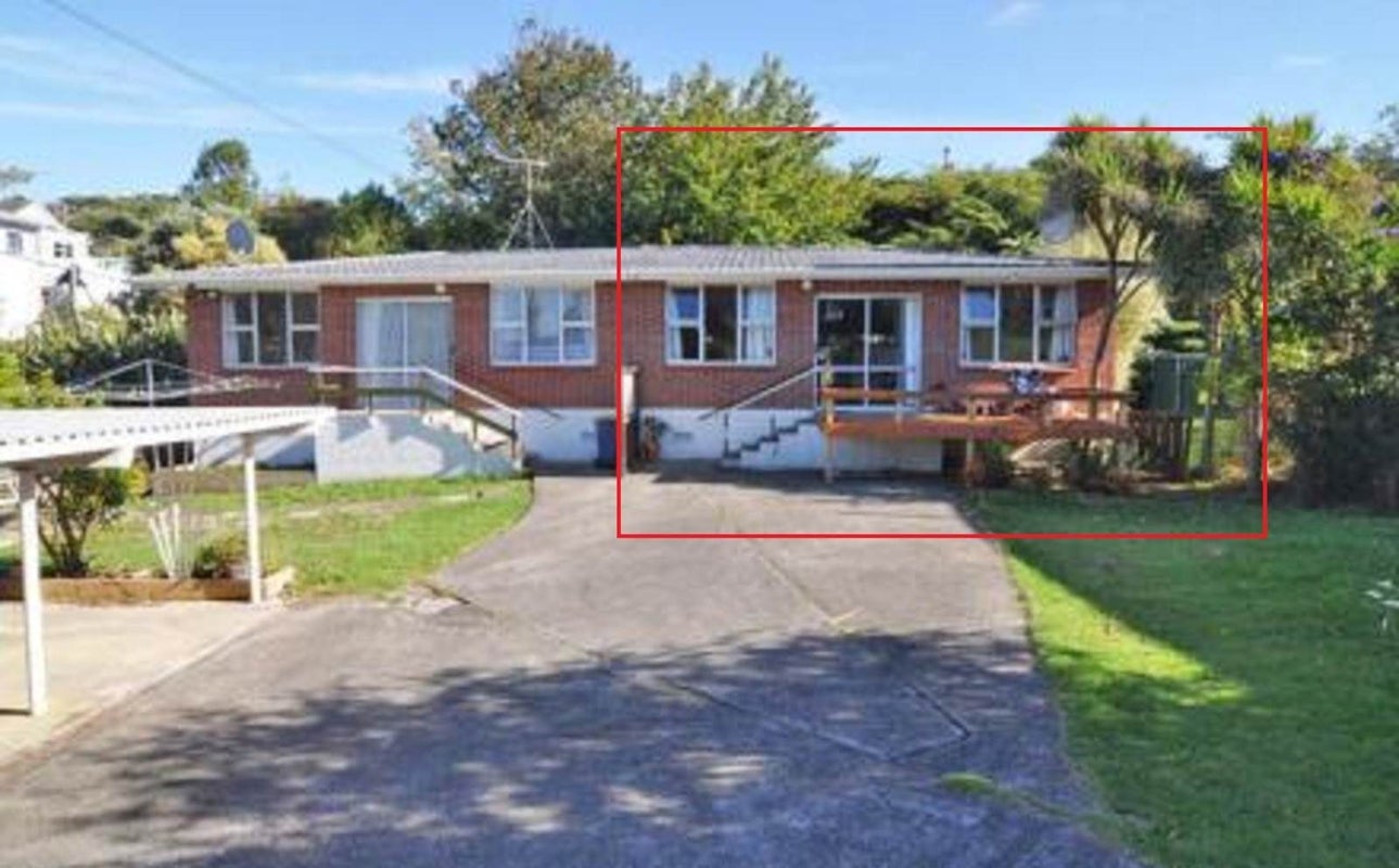 2/26 Rewi Street, Torbay, Auckland - Carousel 1