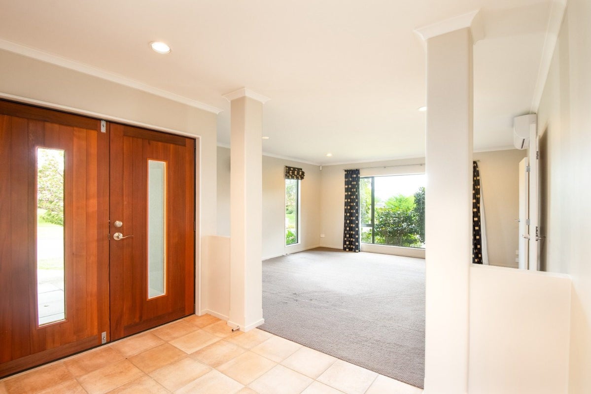 2 Olive Court, Witherlea, Blenheim - Carousel 2