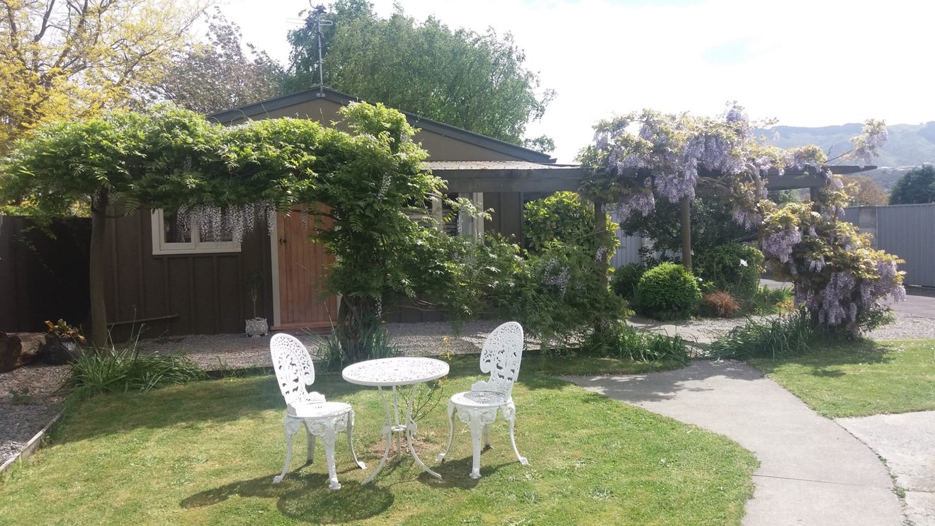 50 Fraser Crescent, Elderslea, Upper Hutt - Carousel 9