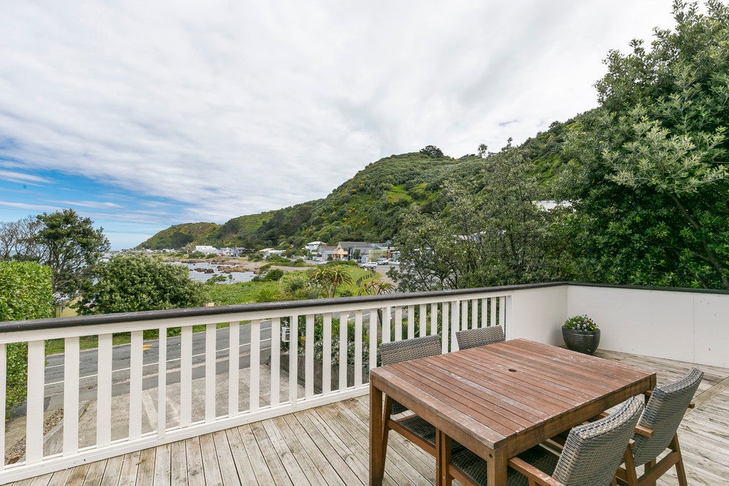 93 Breaker Bay Road, Breaker Bay, Wellington - Carousel 2