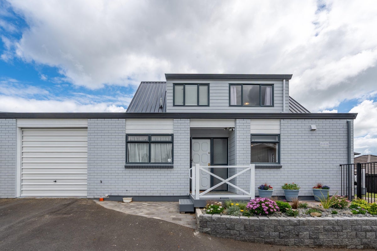 15A Morrinsville Road, Hillcrest, Hamilton - Carousel 1