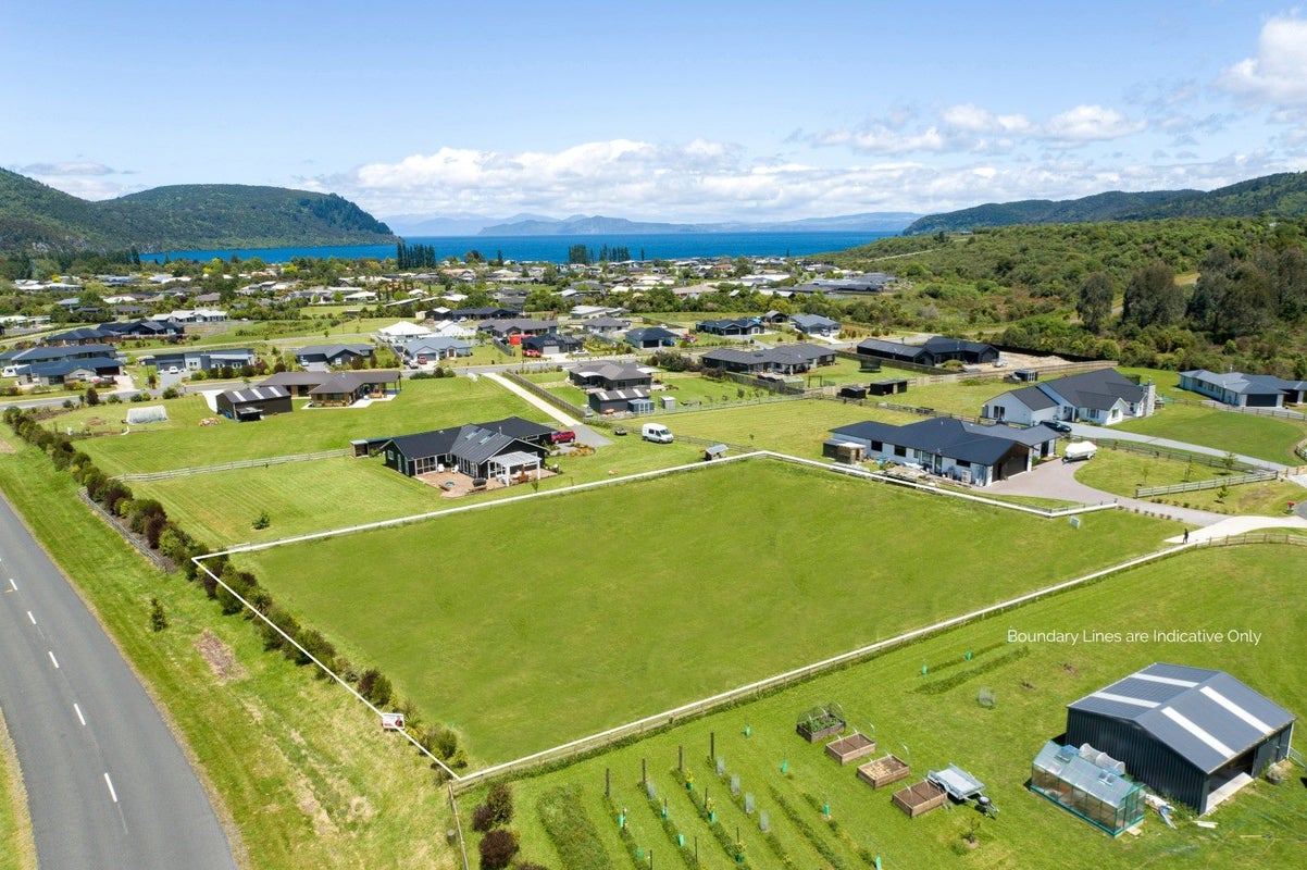 5 Kanuka Grove, Kinloch, Taupo - Carousel 1