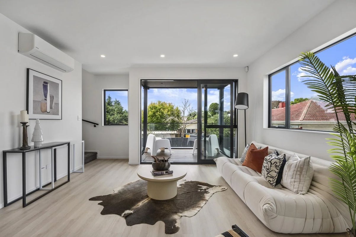 1/10 Boyd Avenue, Royal Oak, Auckland - Carousel 2