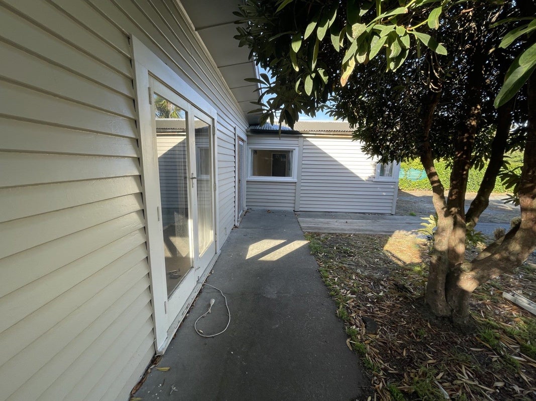 318 Pages Road, Wainoni, Christchurch - Carousel 2