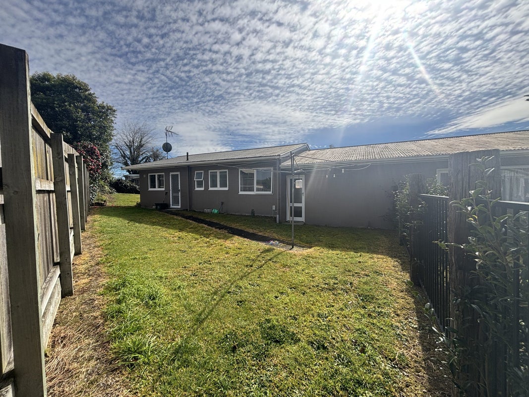 2B Porritt Street, Saint Johns Hill, Whanganui - Carousel 14