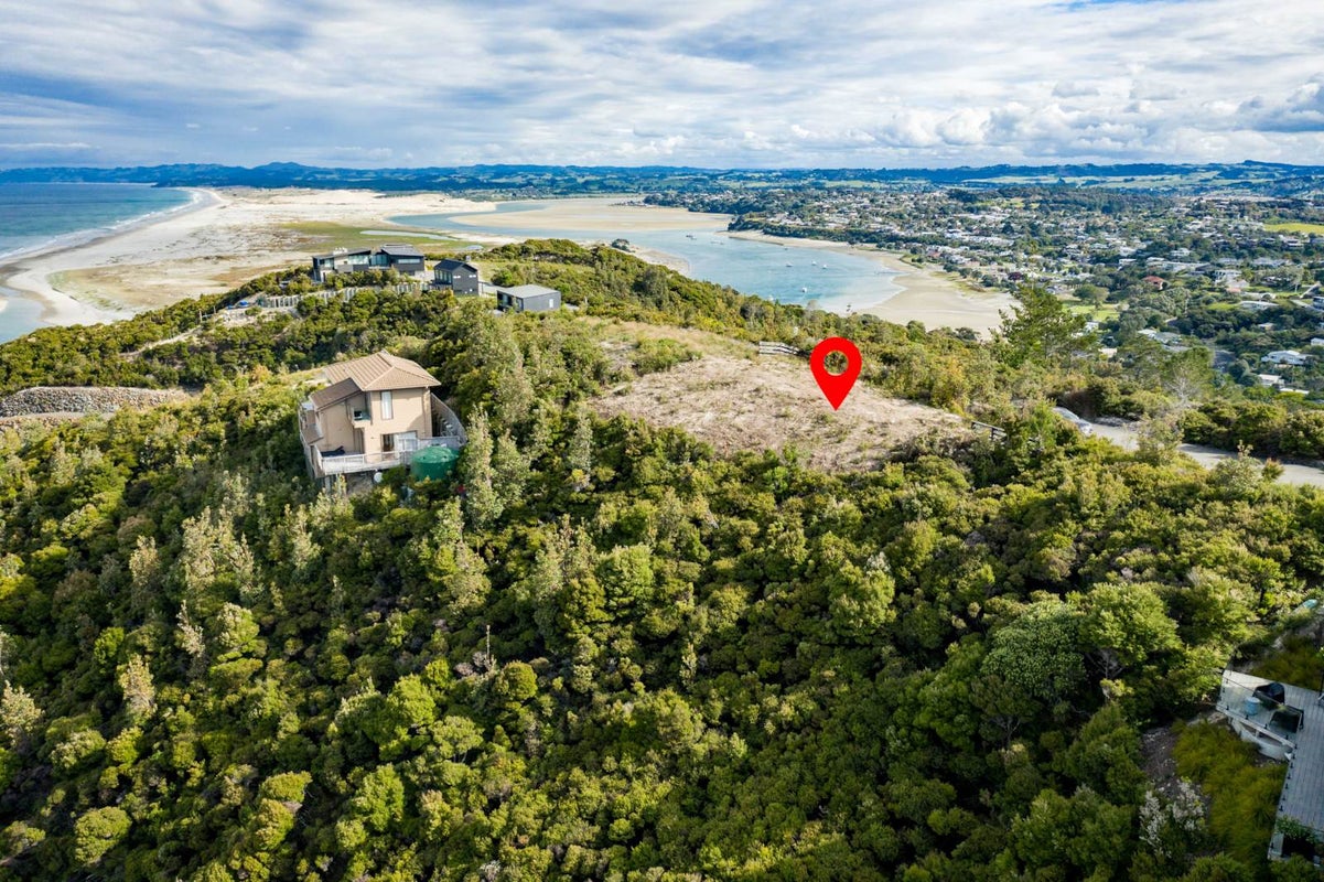 24 Seacoast Road, Mangawhai Heads, Mangawhai - Carousel 2