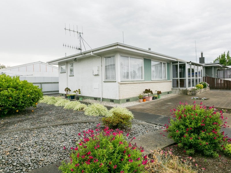 3/1 MURPHY ROAD, TARADALE, NAPIER - Carousel 1