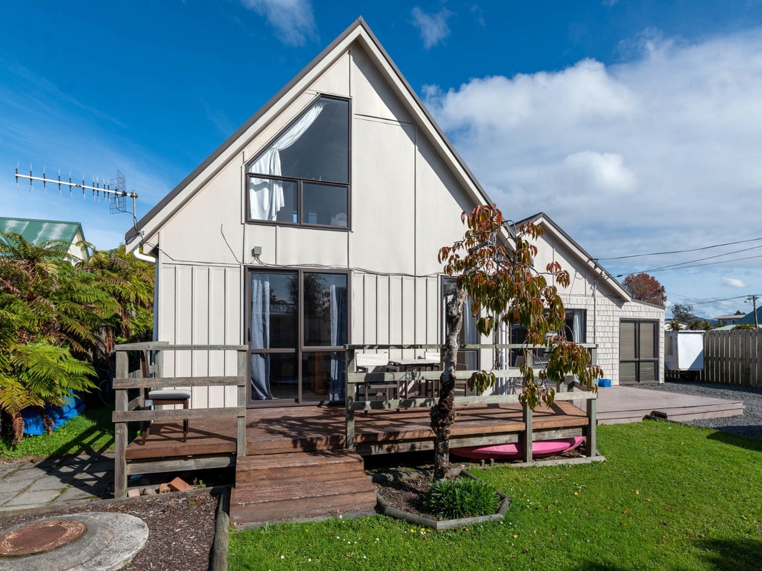 8B Willow Avenue, Hannahs Bay, Rotorua - Carousel 13