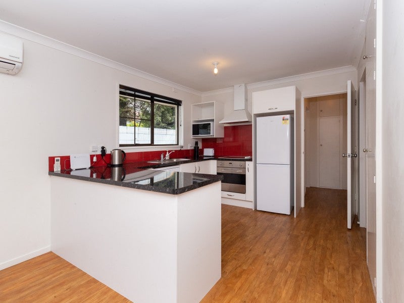 1/10 Parklands Drive, Huntsbury, Christchurch - Carousel 2