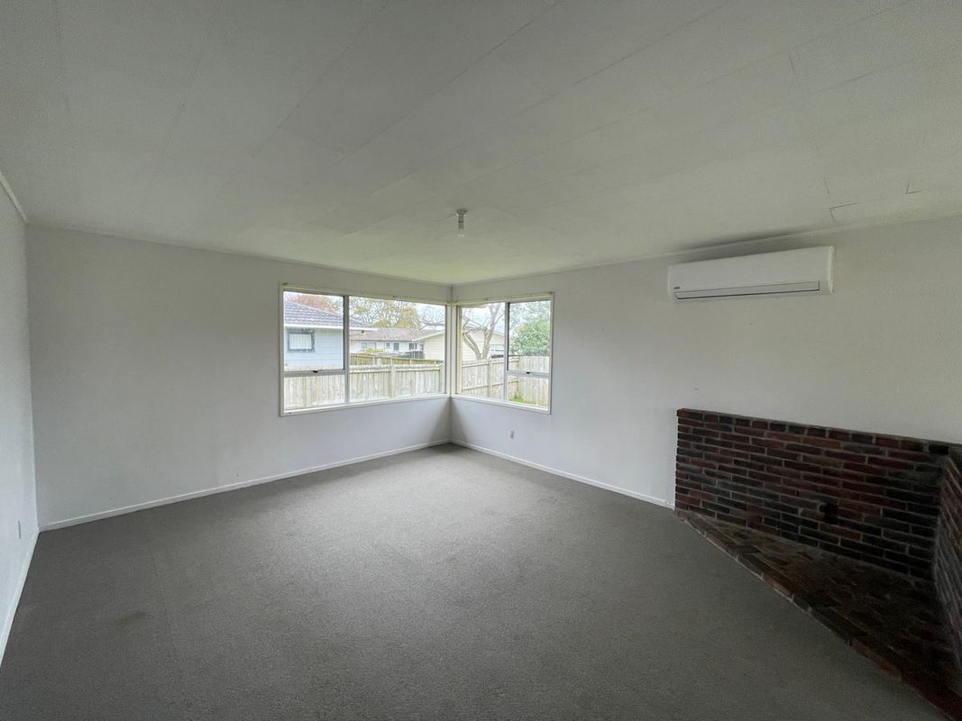 1/48 Rowandale Avenue, Manurewa, Auckland - Carousel 2