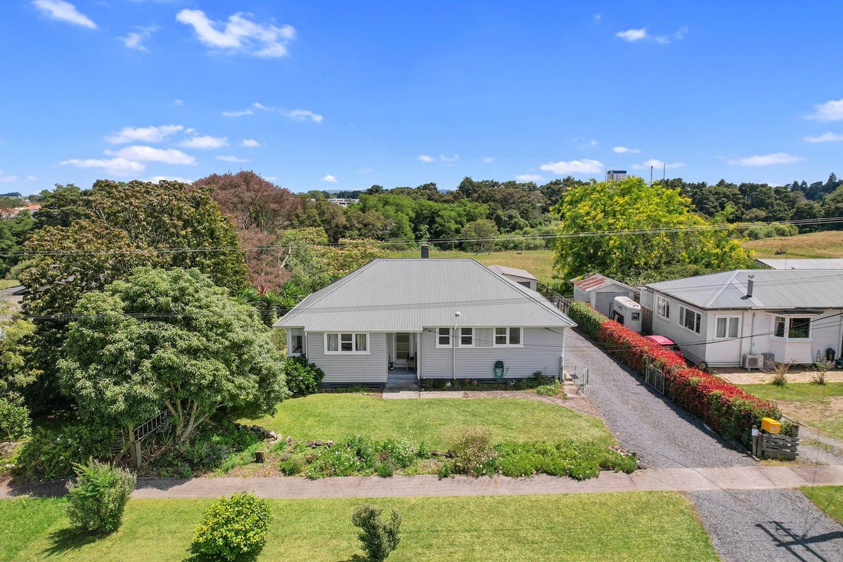 18 Eynon Road, Morrinsville, Morrinsville - Carousel 1