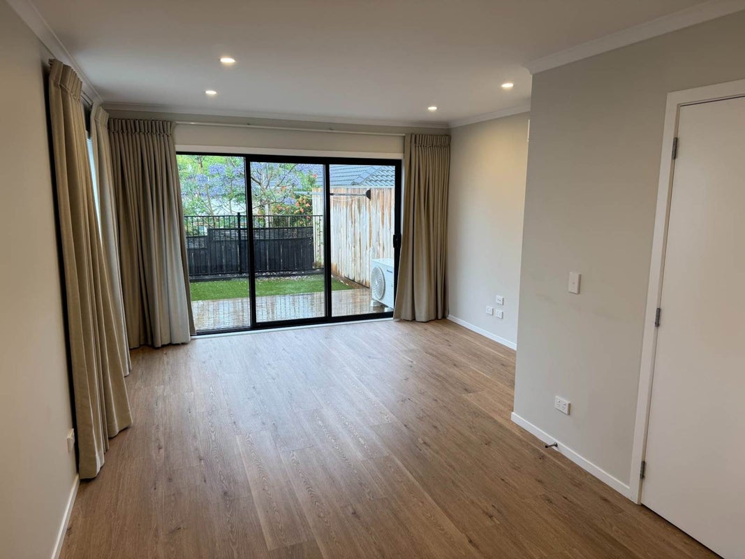 22/125B Metcalfe Road, Ranui, Auckland - Carousel 1
