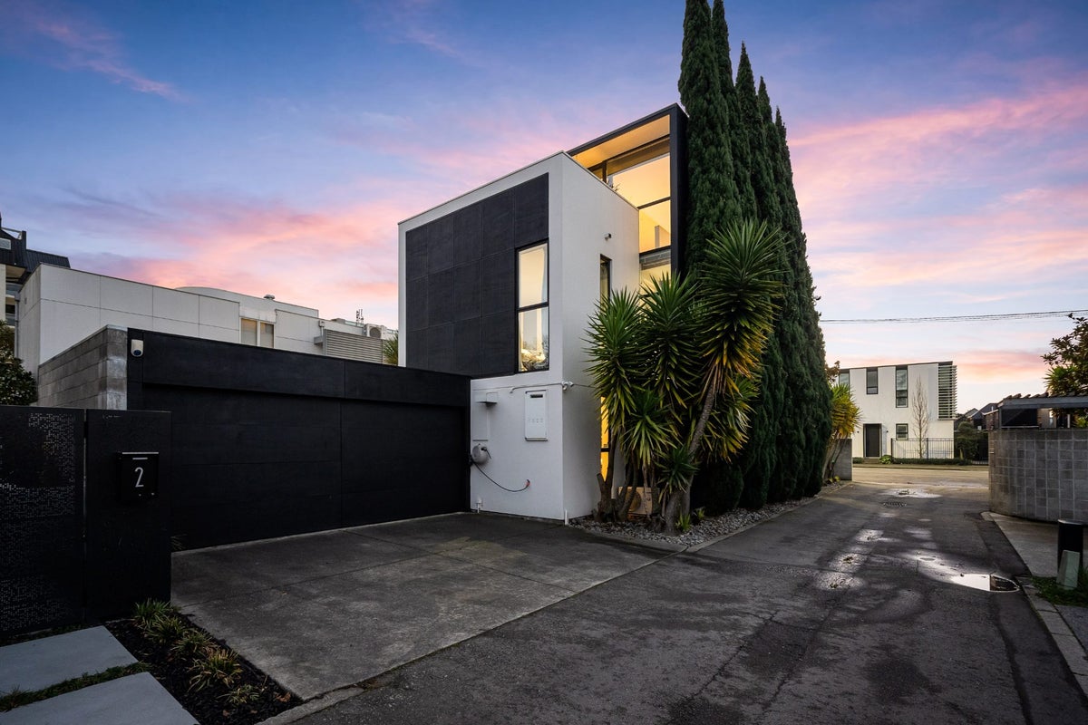 1 Millbank Lane, Merivale, Christchurch City, Canterbury - Carousel 20