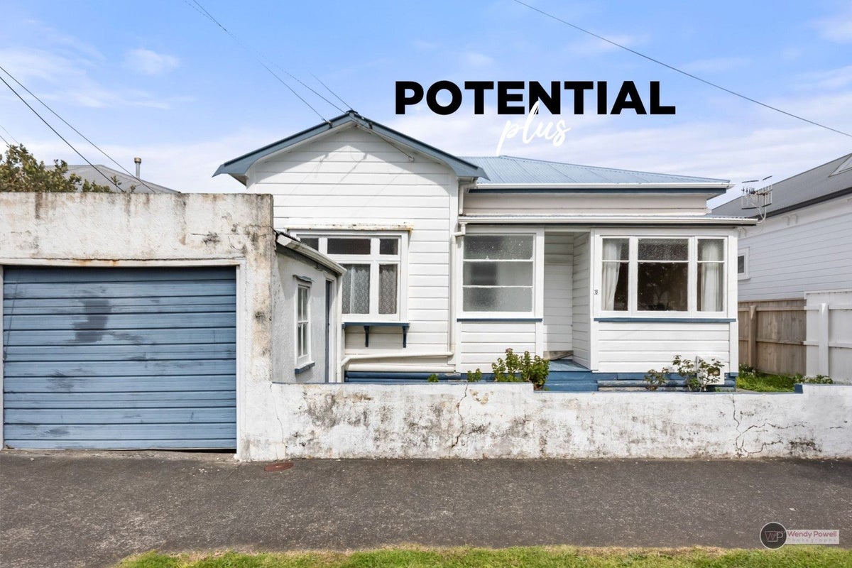 8 Manchester Street, Petone, Lower Hutt - Carousel 1