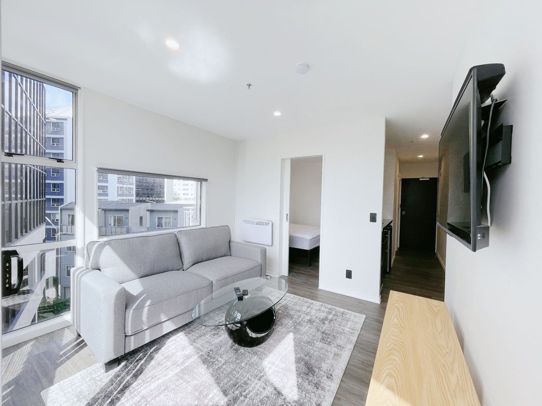 5B/8 Scotia Place, Auckland Central, Auckland - Carousel 1