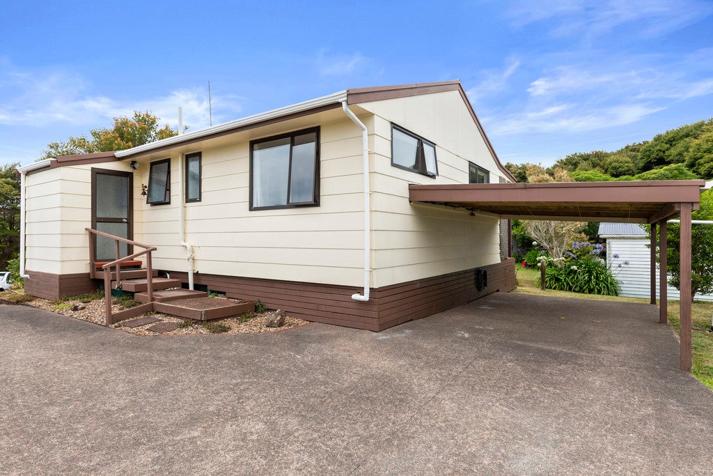 28 Trig Hill Road, Onetangi, Waiheke Island - Carousel 2