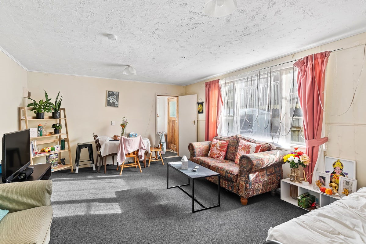 17 Hurley Road, Paraparaumu Beach, Paraparaumu - Carousel 2