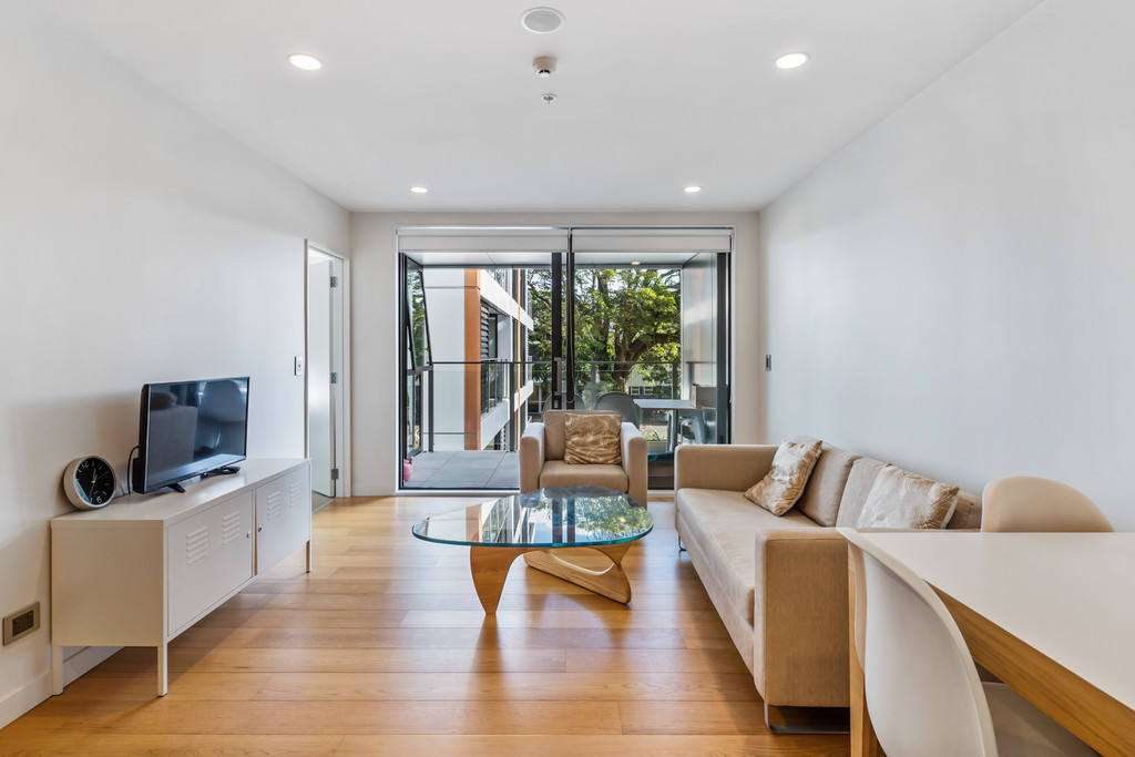208/10 Lion Place, Epsom, Auckland - Carousel 1