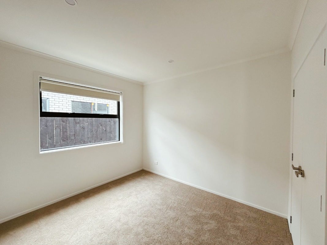 41 Overton Street, Rototuna North, Hamilton - Carousel 11