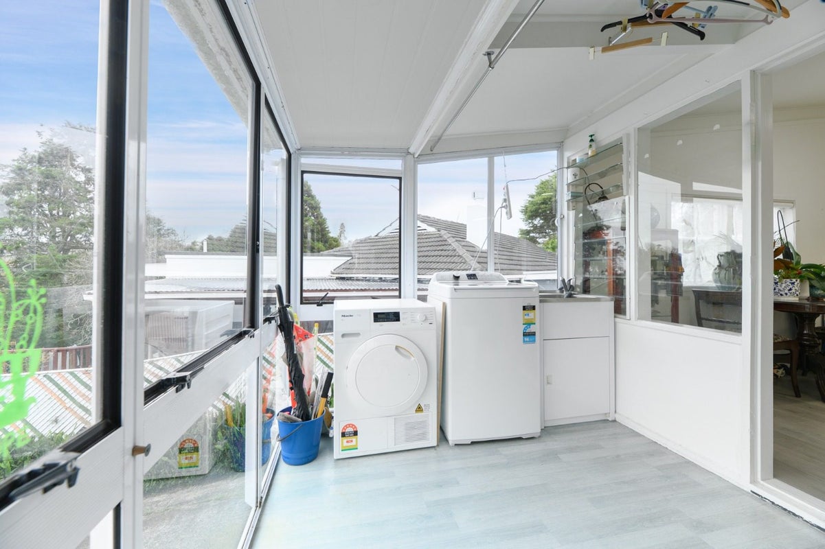 27 Boyce Avenue, Mount Roskill, Auckland - Carousel 18