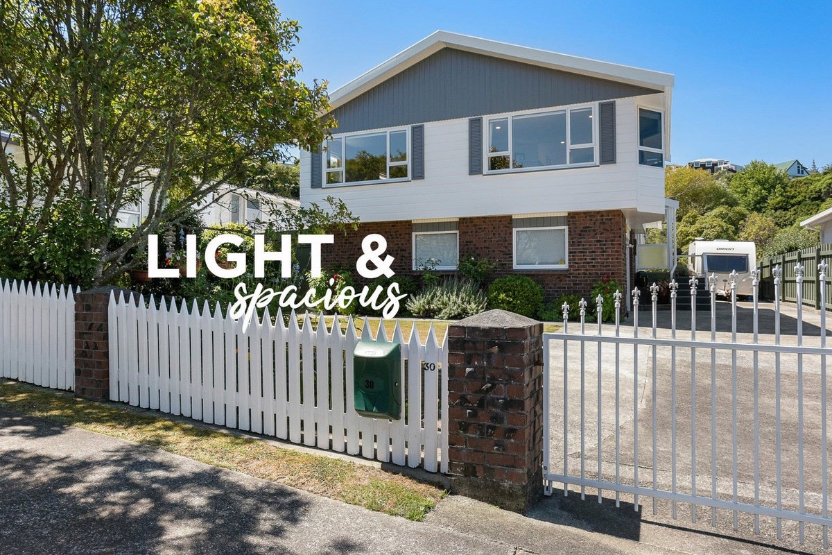 30 Viewmont Drive, Harbour View, Lower Hutt - Carousel 1