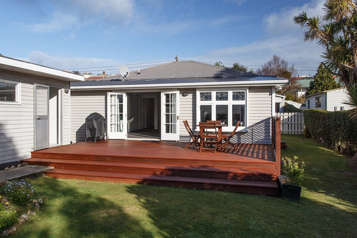 7 Milburn Street, Corstorphine, Dunedin - Carousel 6