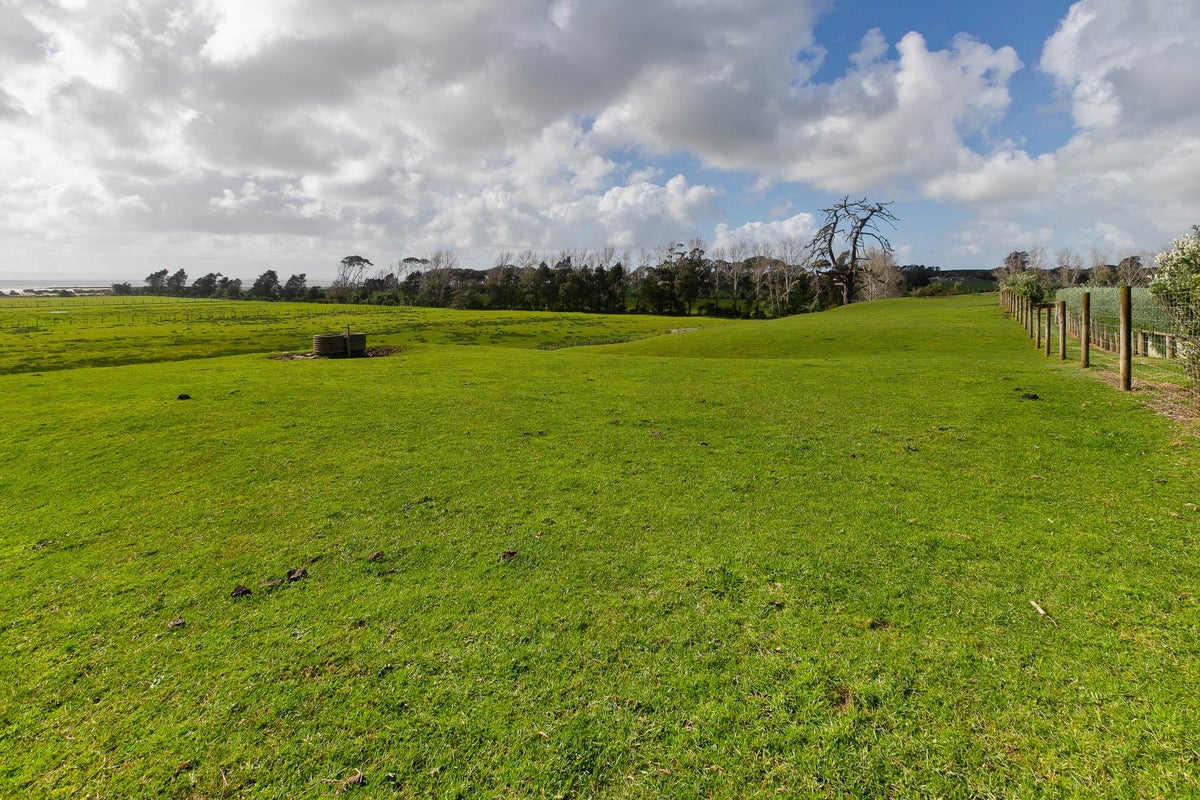 124 Dell Road, Waiau Pa, Pukekohe - Carousel 2