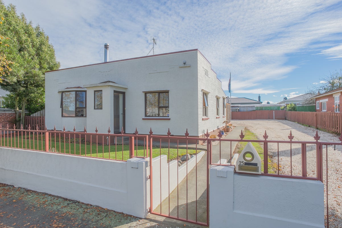 25 Harborough Street, Watlington, Timaru - Carousel 1