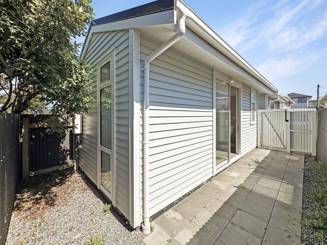 81 Endeavour Street, Lyall Bay, Wellington - Carousel 2