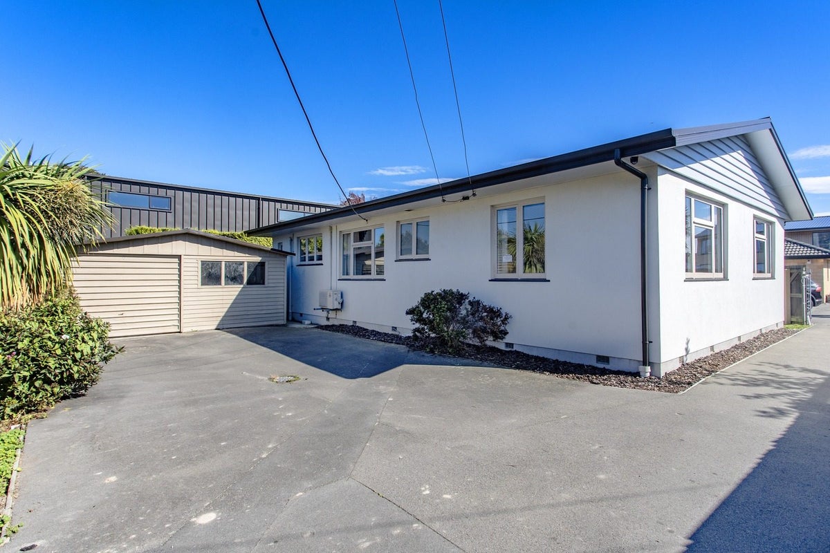 113C Somerfield Street, Somerfield, Christchurch - Carousel 1