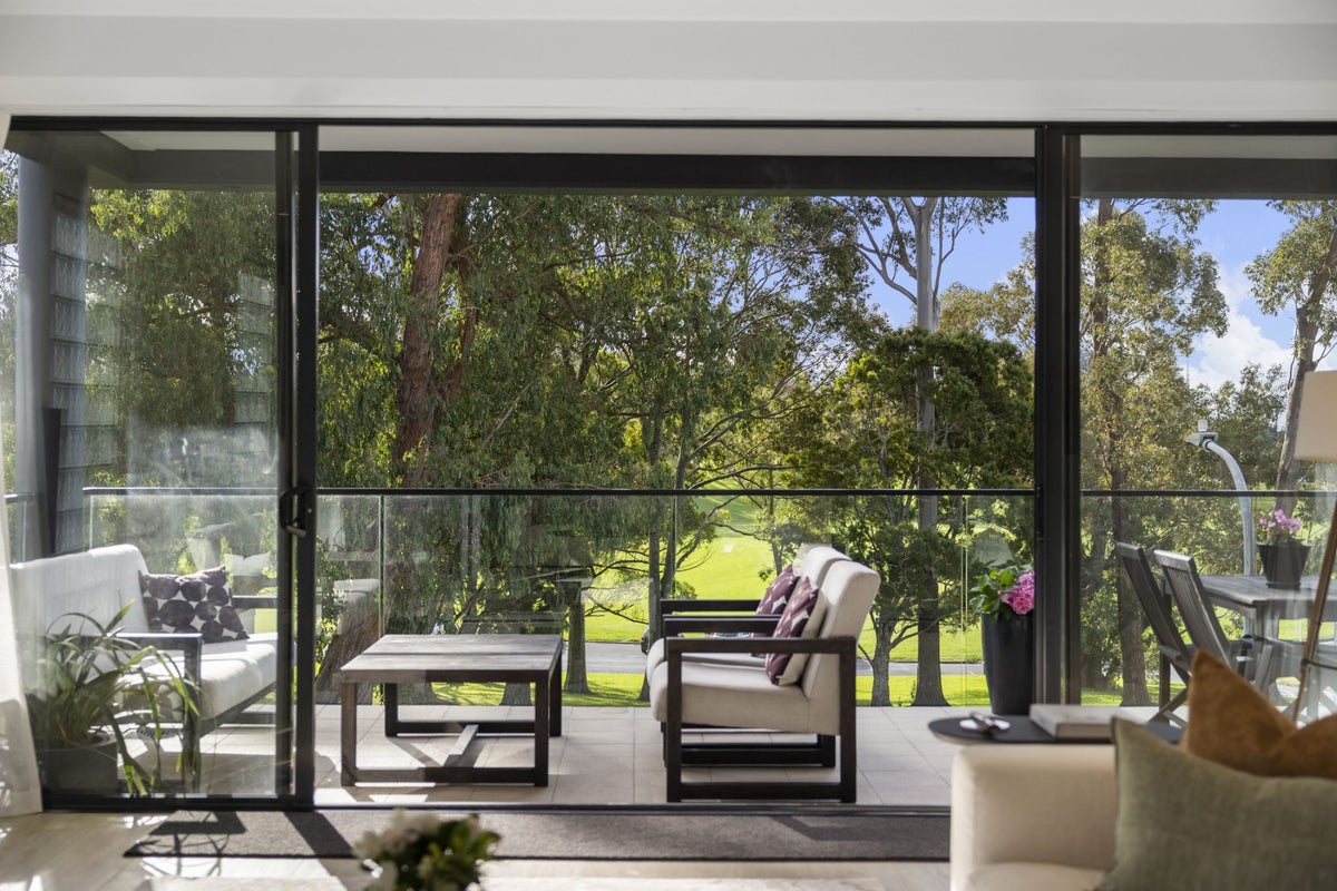4B/19 George Street, Newmarket, Auckland - Carousel 1