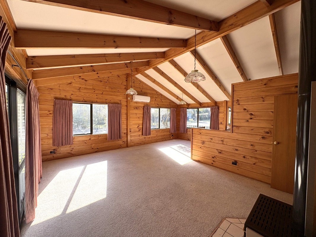 15A Tongariro Road, Turangi - Carousel 2