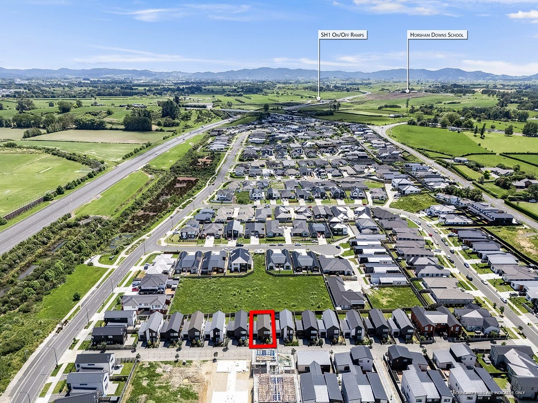 13 Kakariki Lane, Rototuna North, Hamilton - Carousel 19