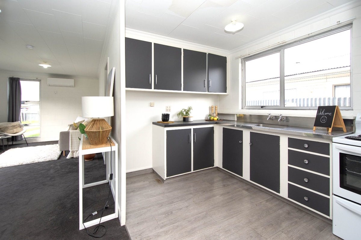24A Blake Street, New Brighton, Christchurch - Carousel 2