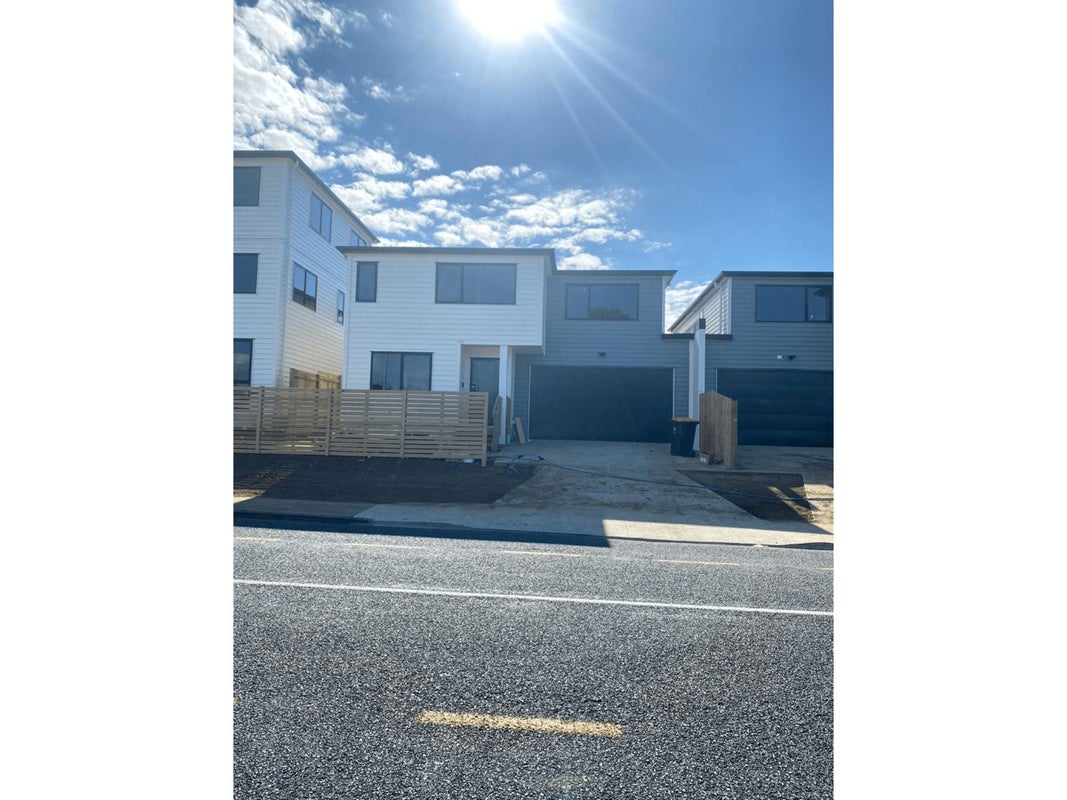 80B Elliot Street, Howick, Auckland - Carousel 1