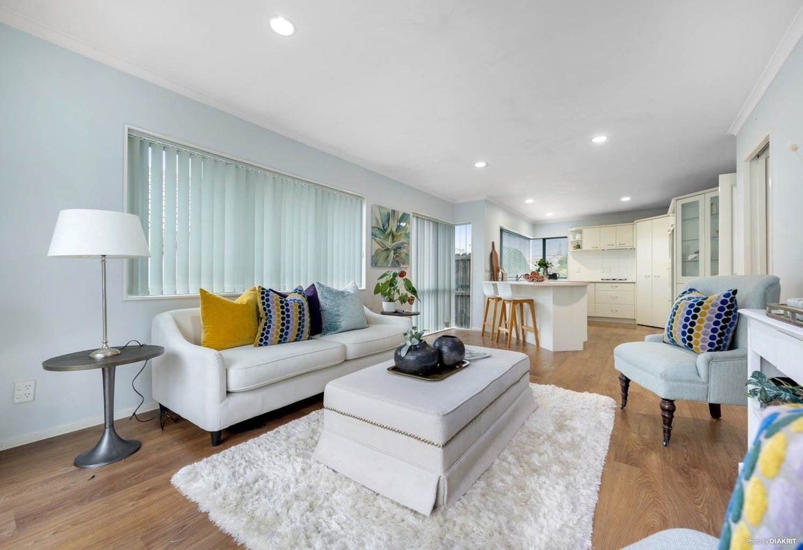 95 Millhouse Drive, Northpark, Auckland - Carousel 2